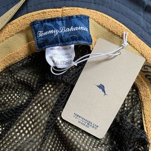 Tommy Bahamas’s unisex bucket/ sun hat